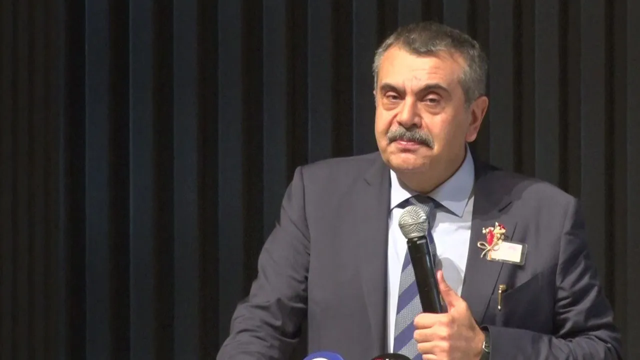 Bakan Tekin duyurdu, MEB'in müzik ortaokulları 22 ile yayıldı