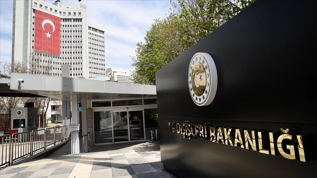 Dışişleri Bakanlığı'ndan Mescid-i Aksa baskınına sert tepki