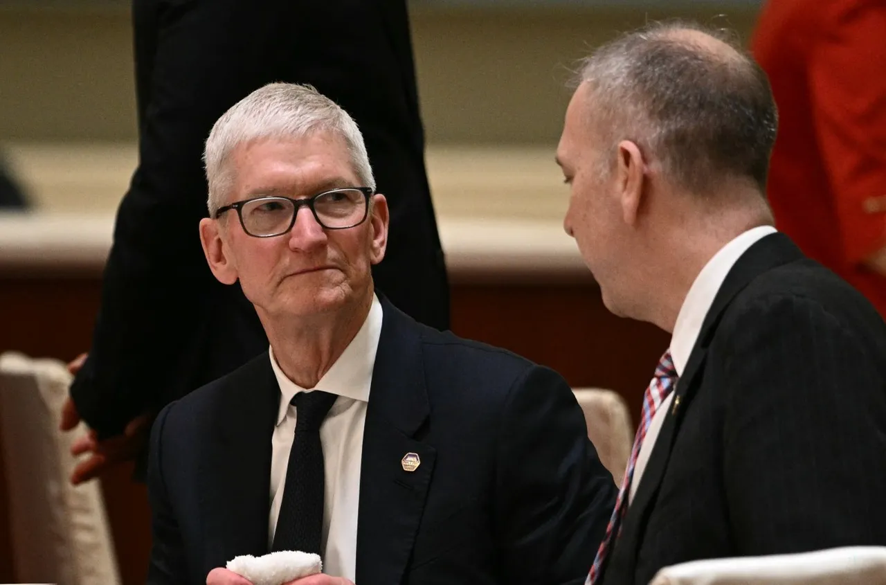 Dünyanın gözü Pekinde! Trump ve Jinpingden önemli açıklamalar