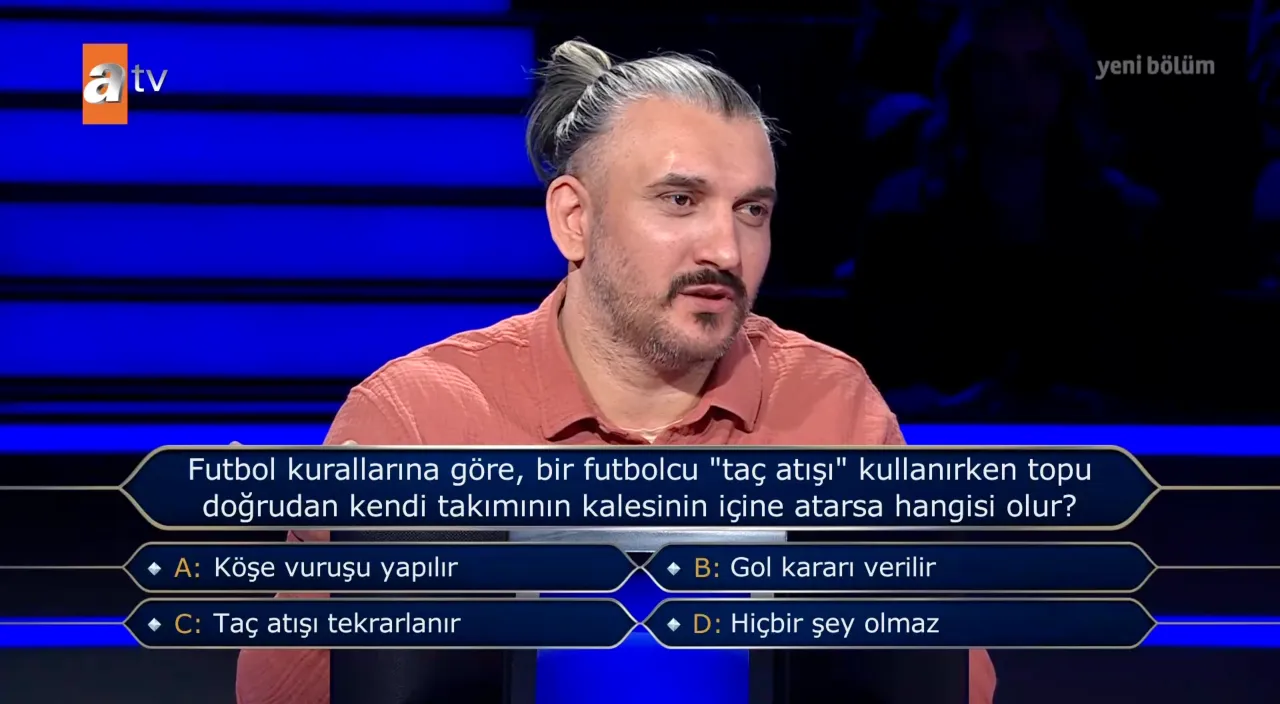 Futbol kurallarına göre bir futbolcu taç atışı kullanırken topu doğrudan kendi takımının kalesinin içine atarsa hangisi olur?