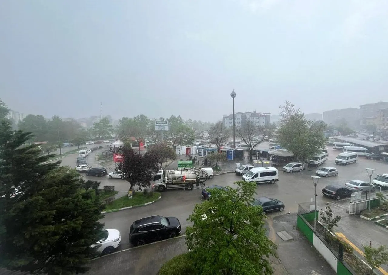 Günün rekoru! En fazla yağışın düştüğü il… Barajlar yüzde 99,92 seviyesini gördü