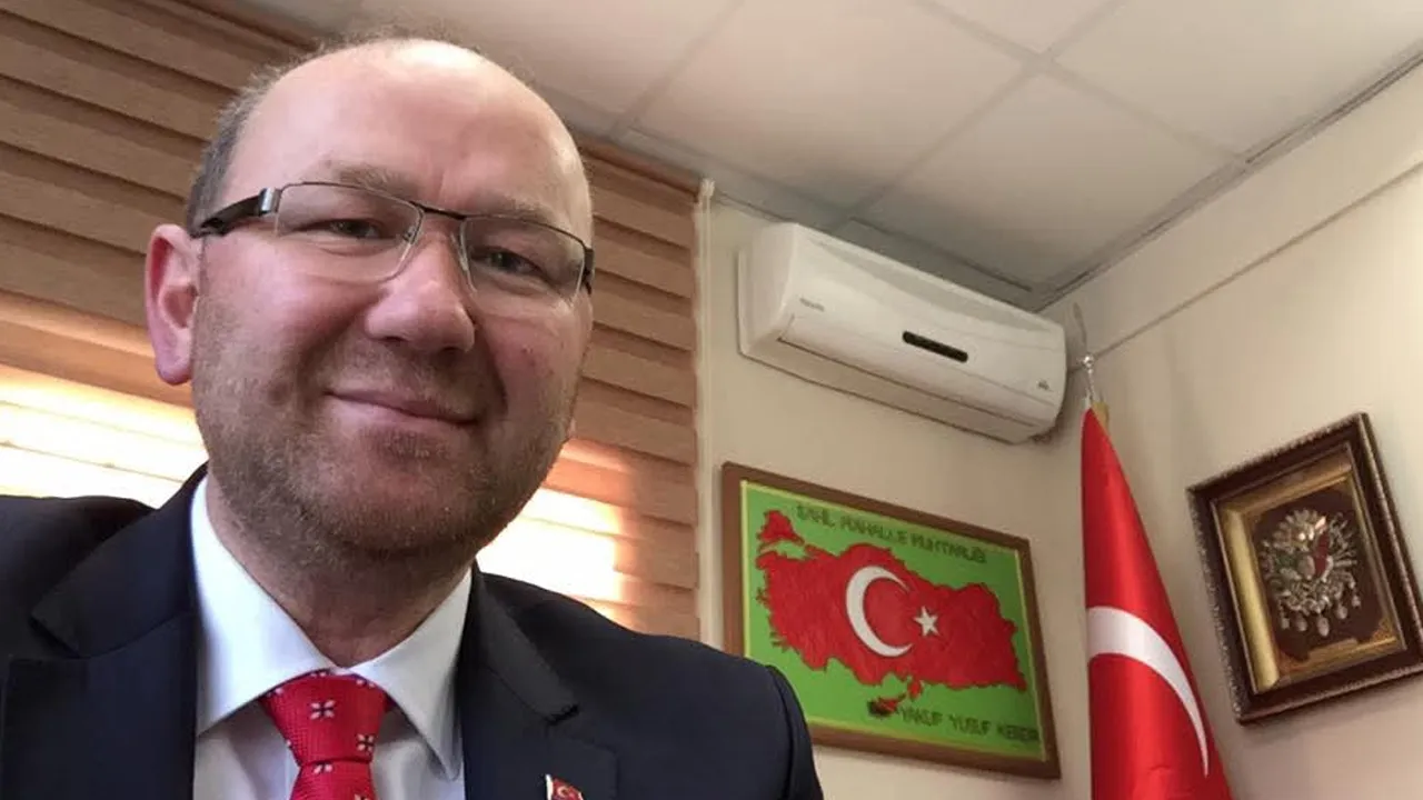 Beylikdüzü Sahil Mahallesi Muhtarı Yusuf Yakup Kendir