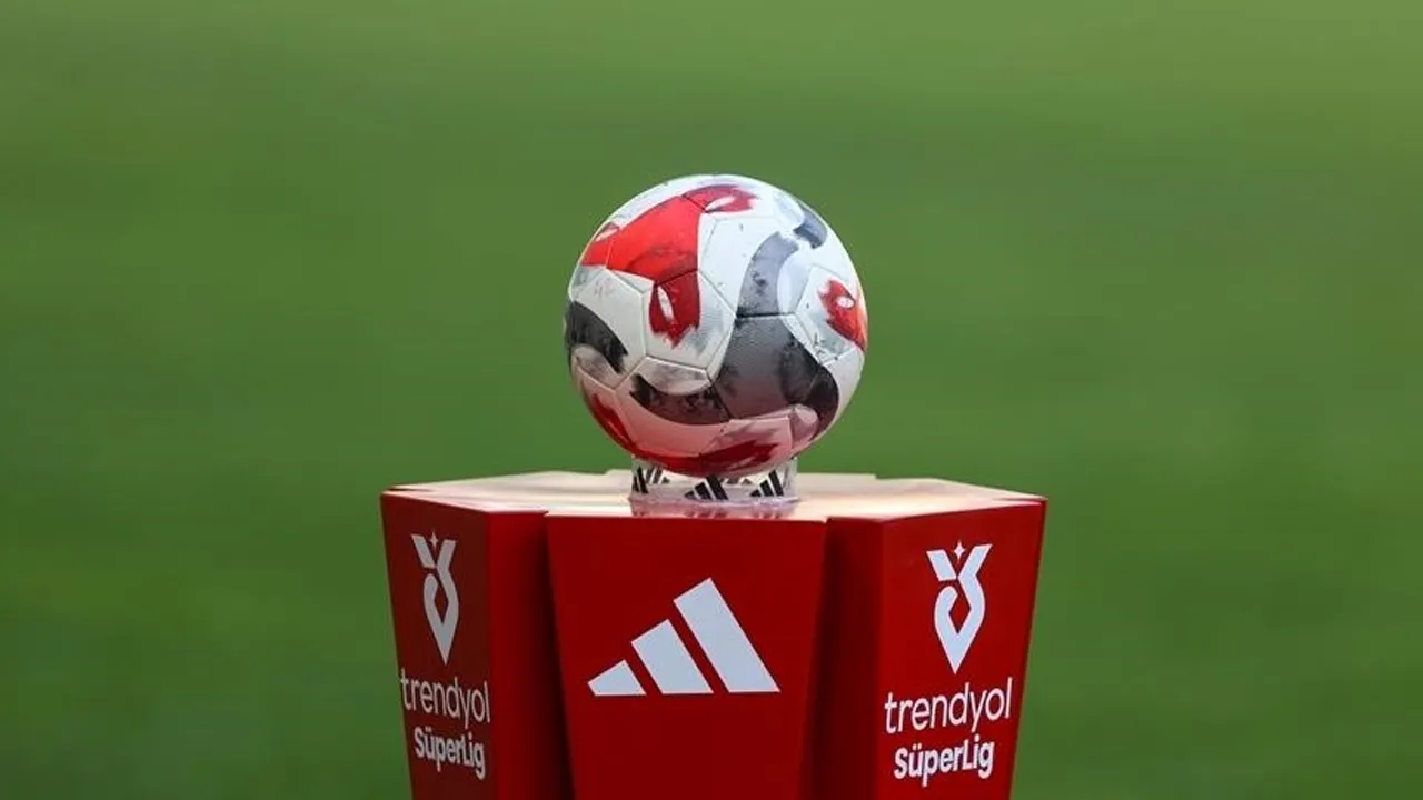 Süper Lig'de 2025-2026 sezonunun perdesi kapanıyor! Küme düşecek son takım belli olacak