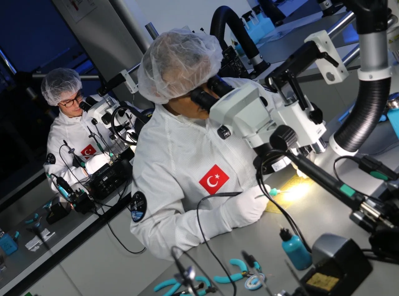 Türkiye derin uzayda: Belçikalı Bakan TUSAŞ’tan çıkıp duyurdu: 