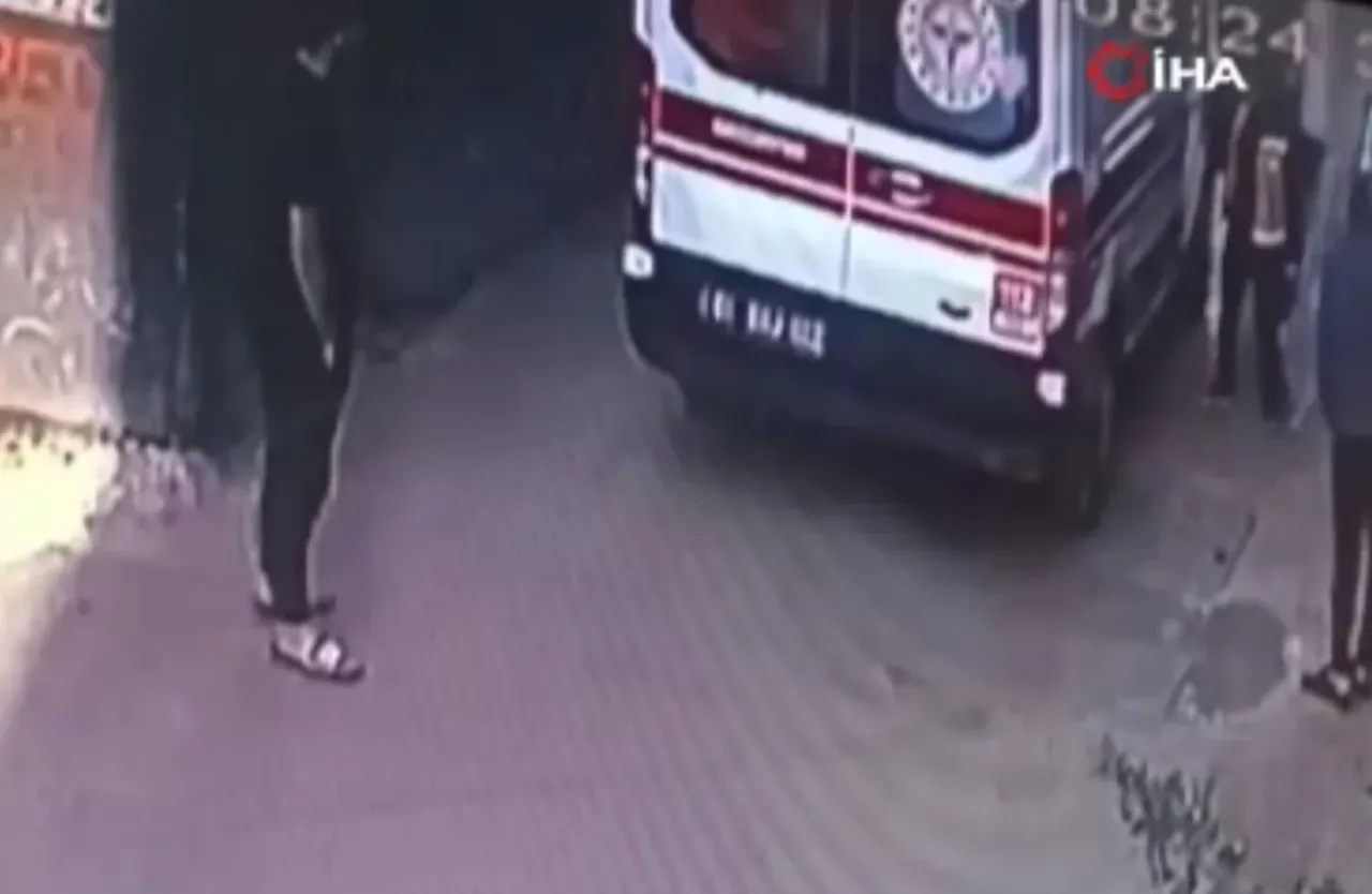 Vakaya giden ambulansın anahtarı kayboldu! Hasta öldü, aile şikayetçi oldu