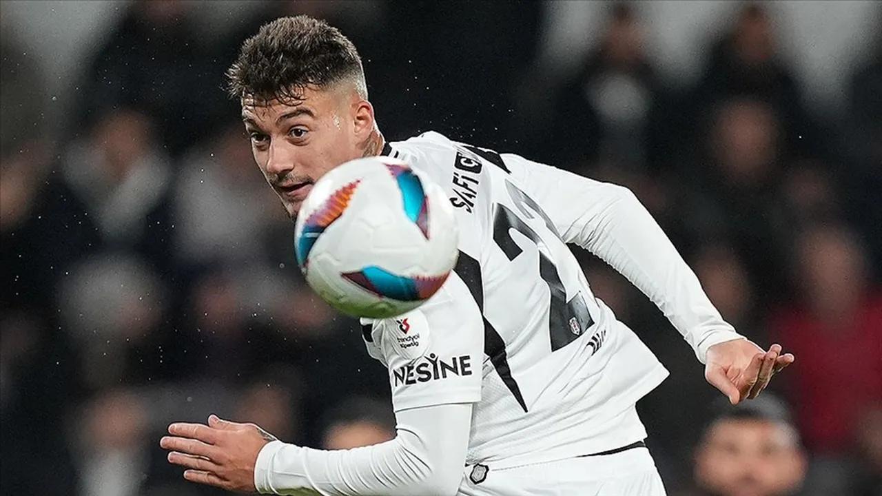 Var olasın Ernest Muçi! Kiralık oyuncular içinde en çok skor katkısını Beşiktaş'ın yok saydığı isim verdi