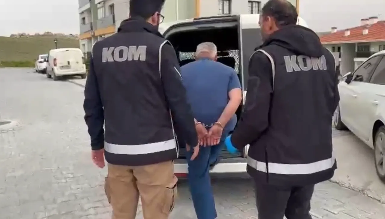 9 ilde 500'den fazla tarihi eser ele geçirildi! Bakan Ersoy: Bu yalnızca güvenlik operasyonu değil