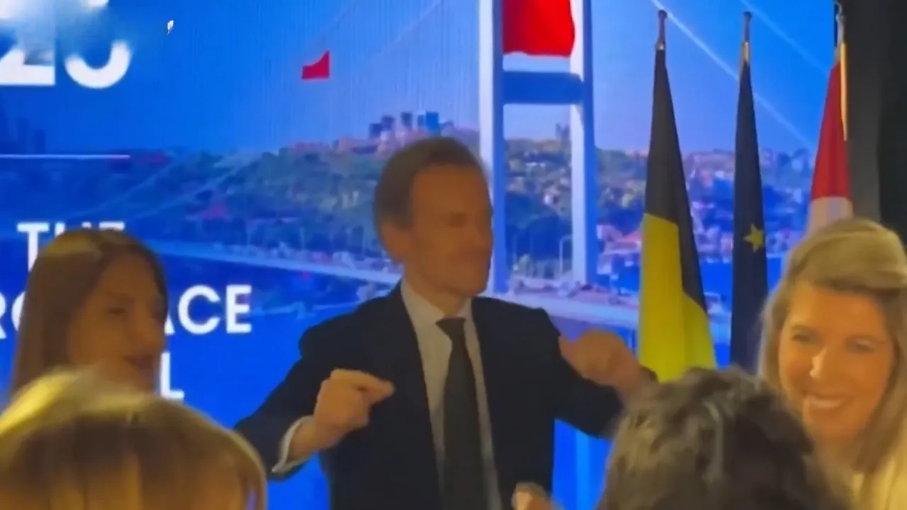 Belçika Büyükelçisinden Erik Dalı şov! Fransa, karşılıklı düelloya davet etti