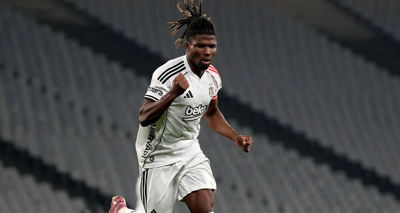 El Bilal Toure, Beşiktaş'ta 12 gole katkı sağladı.