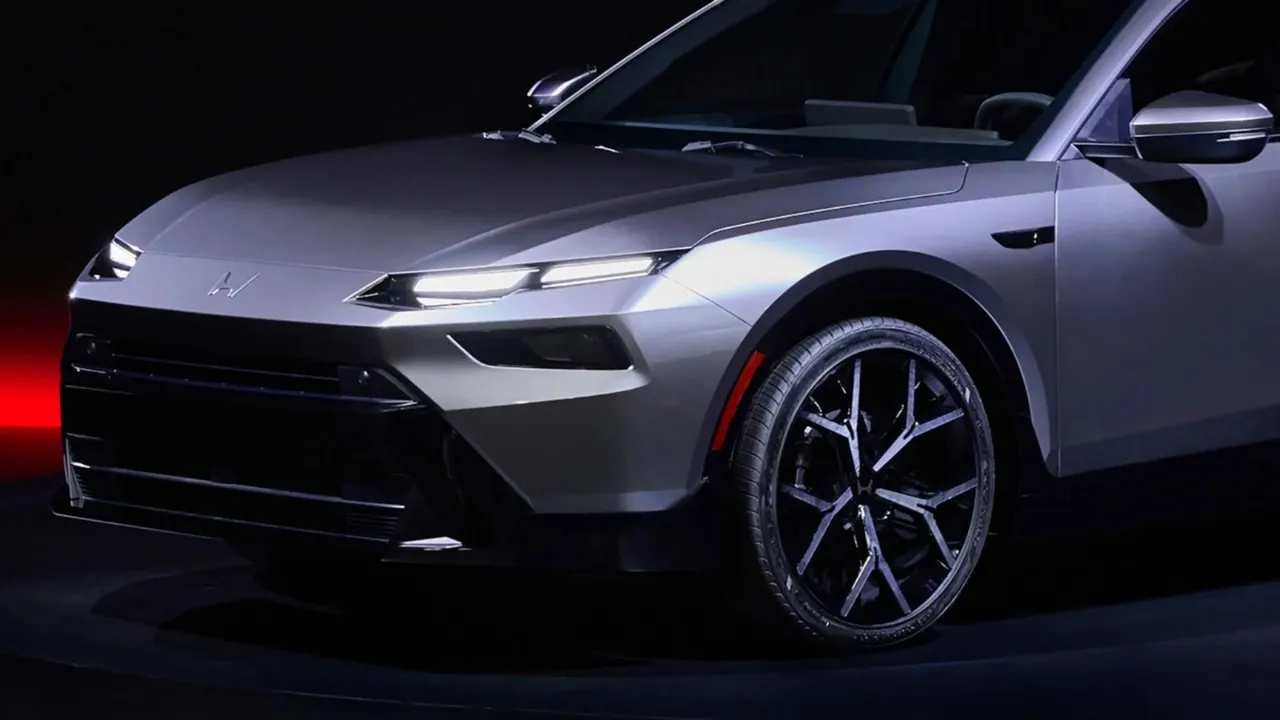 Elektrikli araçta geri vites! Honda 15 yeni hibrit model geliyor