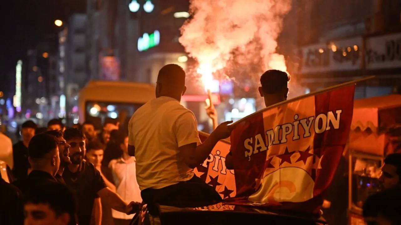 Galatasaray şampiyonluk kutlaması hangi kanalda, nereden izlenir? İşte kupa töreni programı