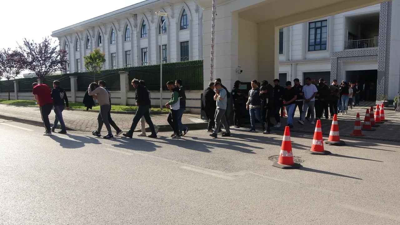 ‘Görünmez’ dolandırıcı! Oturduğu yerden 102 milyon liralık vurgun yaptı… Yöntemleri ‘Pes’ dedirtti