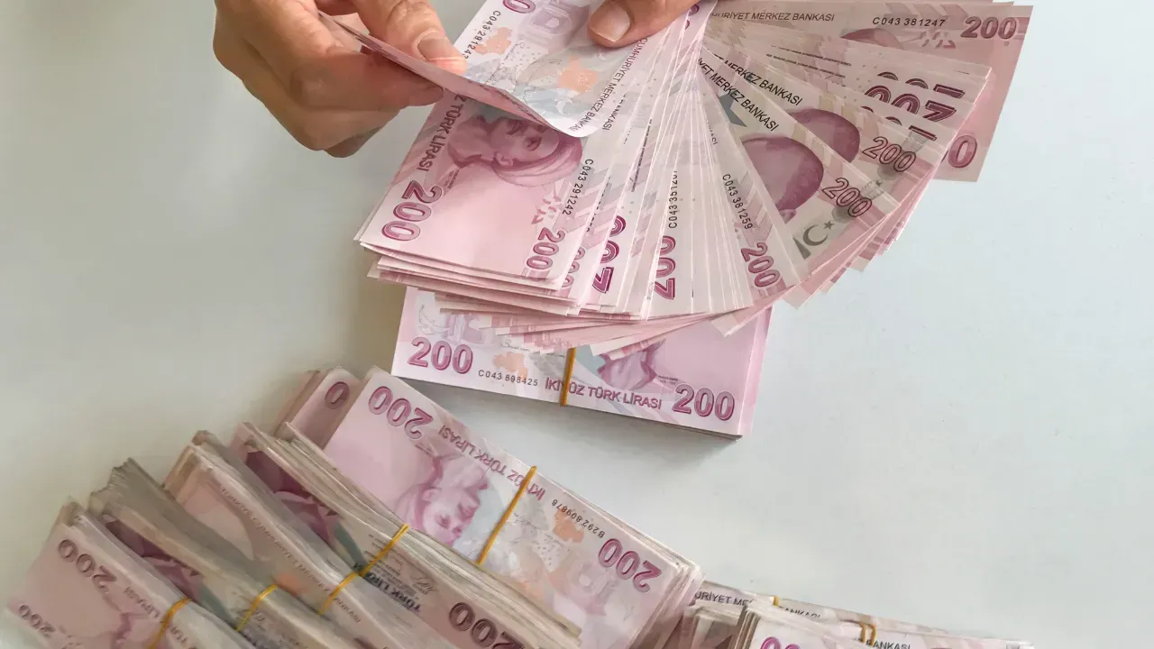 Meclis’ten kritik vergi düzenlemesi! Teklifin ilk 5 maddesi geçti: Türkiye'ye para getirene 20 yıl vergi yok