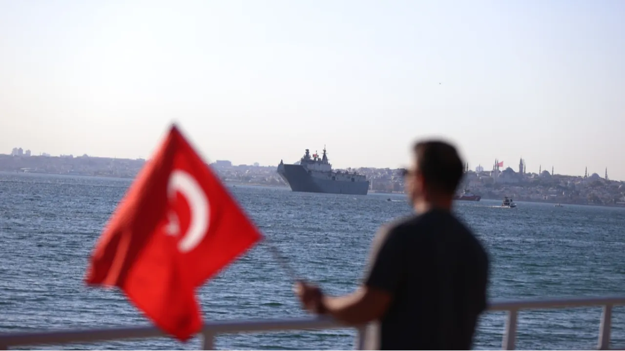 Miçotakis’in uykularını kaçıran 200 mil hamlesini ABD basını deşifre etti: Türkiye Ege'de hukuki kalkan oluşturuyor!