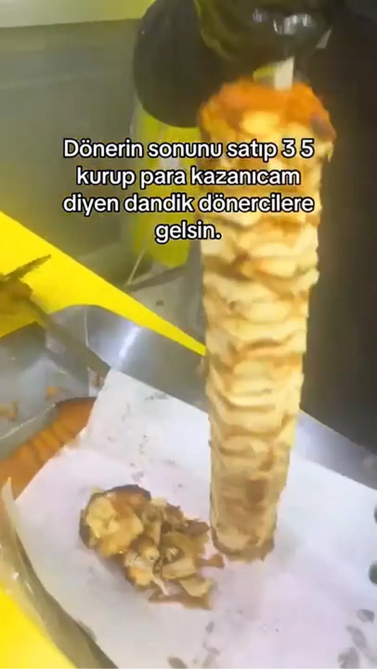 Tavuk döner gerçeği ortaya çıktı! Ustası en riskli kısmını açıkladı: ‘Satılmaz’