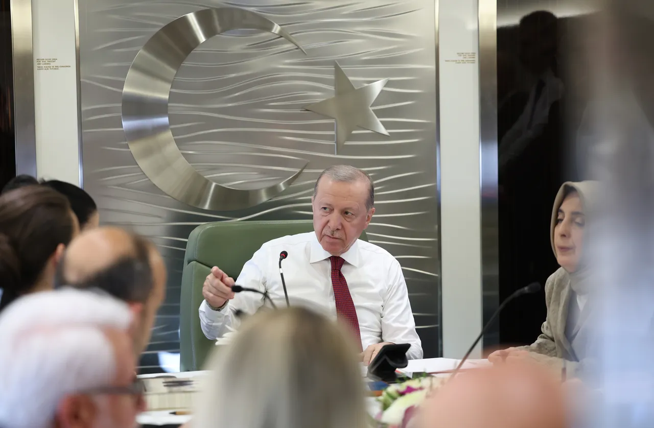 Cumhurbaşkanı Erdoğan'dan Kazakistan dönüşü önemli mesajlar: AK Parti'ye katılımlar sürebilir