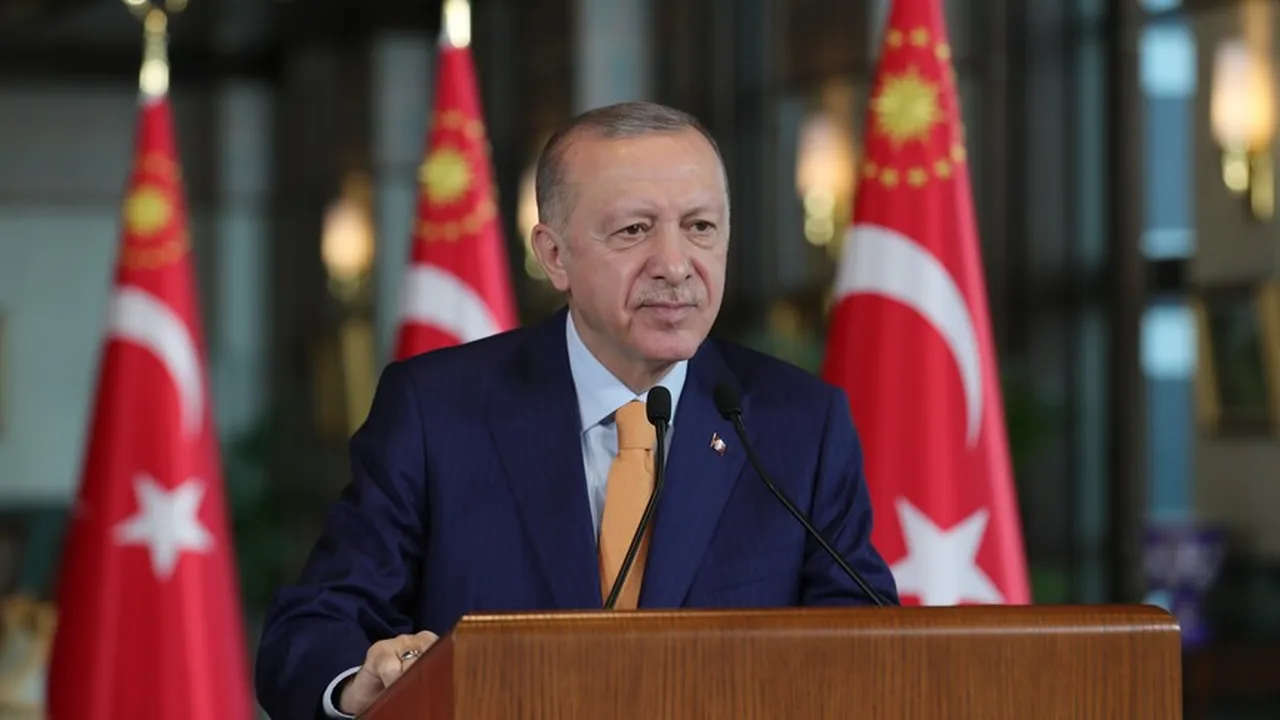 Cumhurbaşkanı Erdoğan'dan süreçte kararlılık mesajı: Terörsüz Türkiye hedefimizin menzilinde gençlerin huzuru var