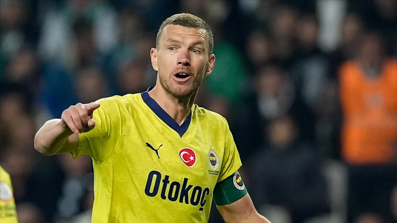 Bosna-Hersekli santrfor Edin Dzeko