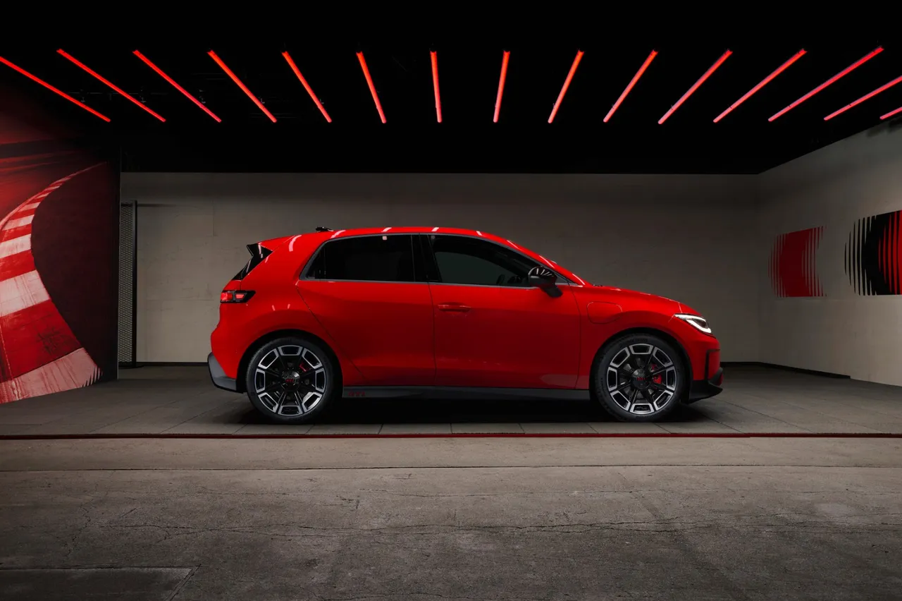 Efsane geri döndü: Volkswagen ilk elektrikli Polo GTI’ı tanıttı
