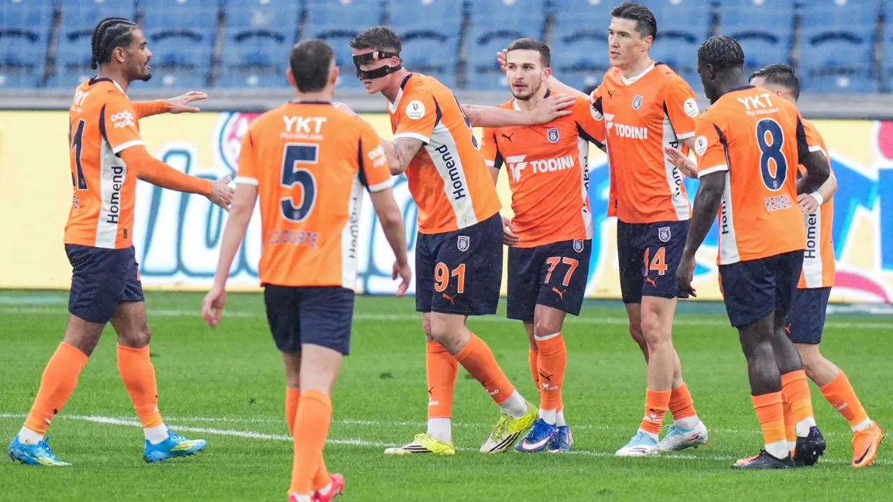 Galatasaray'a Süper Lig'den golcü: Resmi adım geldi, teklifin detayları belli oldu