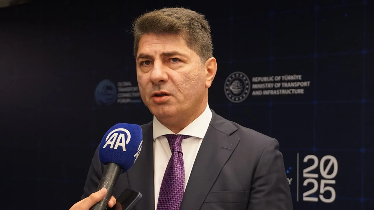 Hakan Safi'den 3 Temmuz tepkisi: 'Şiddetle kınıyorum'