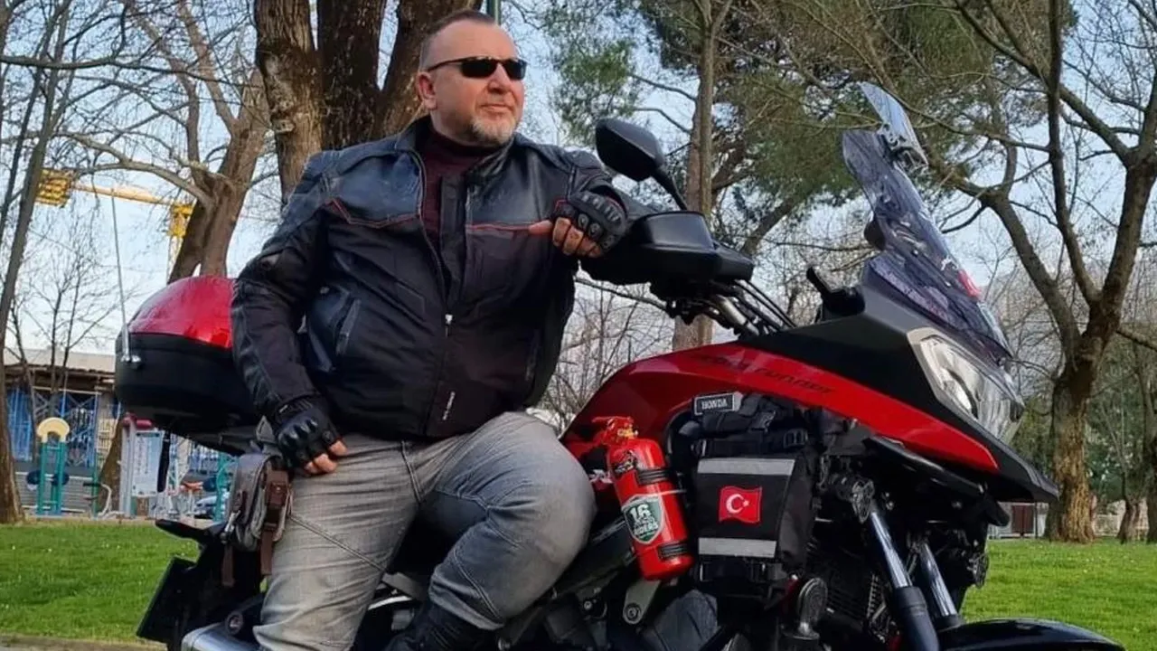 Bursa’da feci kaza! Motosiklet tutkunu sanatçı Ali Bilensir hayatını kaybetti