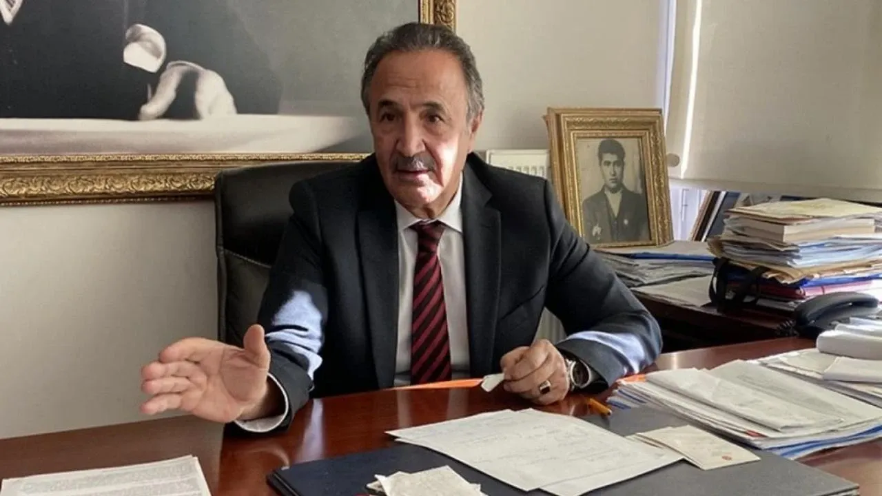 "CHP'yi şaibeye boğdular" diyen Mehmet Sevigen, gelen tepkilere cevap verdi