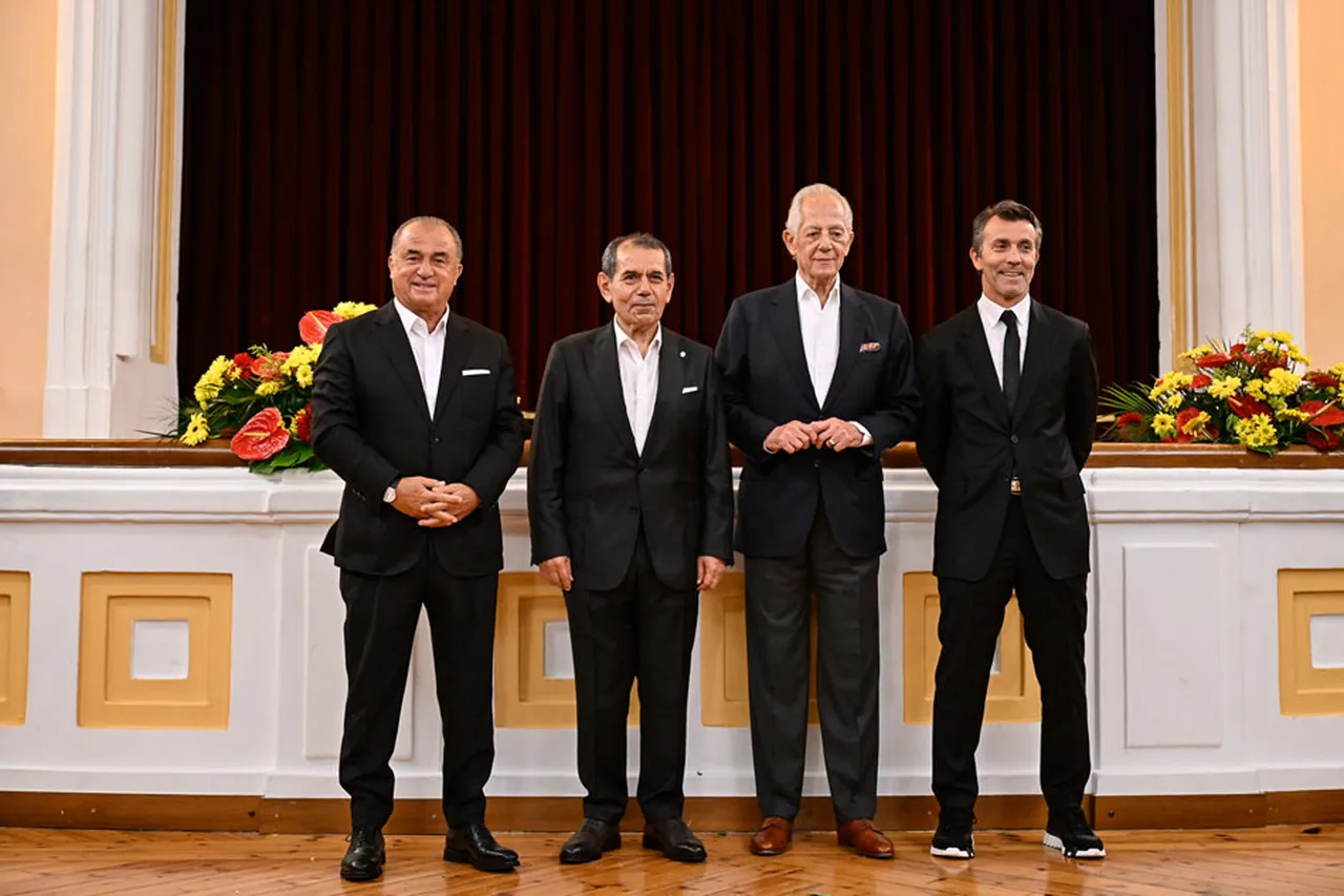 Fatih Terim, Dursun Özbek, Faruk Süren, Bülent Korkmaz