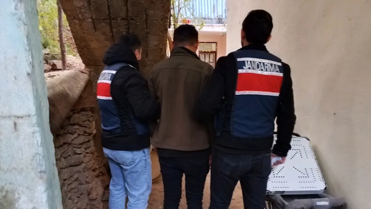 Araç kiralama yöntemiyle dolandırmışlar! 55 milyon liralık işlem hacmi ortaya çıktı