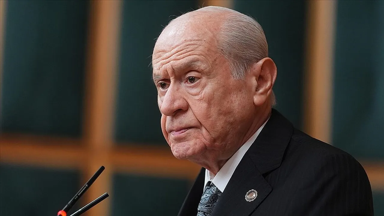 Bahçeli'den "Terörsüz Türkiye"de yeni yol haritası mesajı! Öcalan için çağrı yaptı