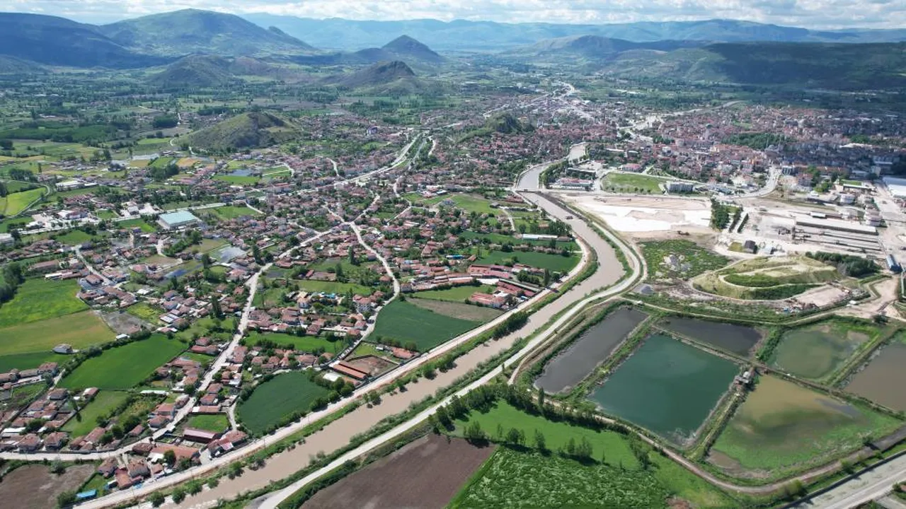 Barajlar doldu, çay taştı! 70 ev boşaltıldı, Turhal’da 3 gün eğitime ara
