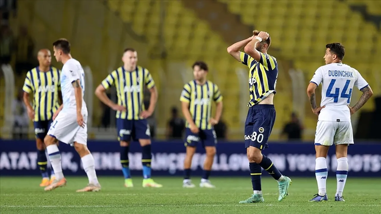 Fenerbahçe ve Galatasarayın Şampiyonlar Ligi muhtemel rakipleri belli oldu!