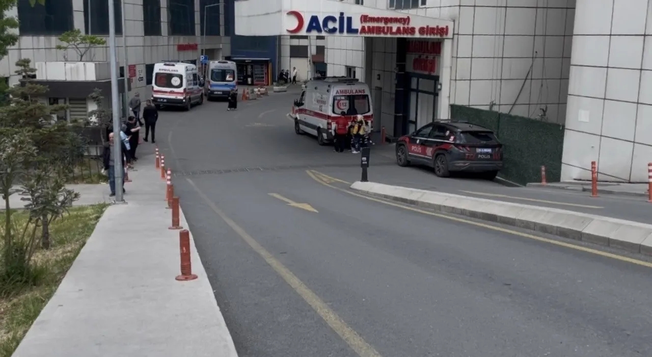 Hastanede sır ölüm! Bıçaklandı, tedavi olduğu katın camından düşerek hayatını kaybetti