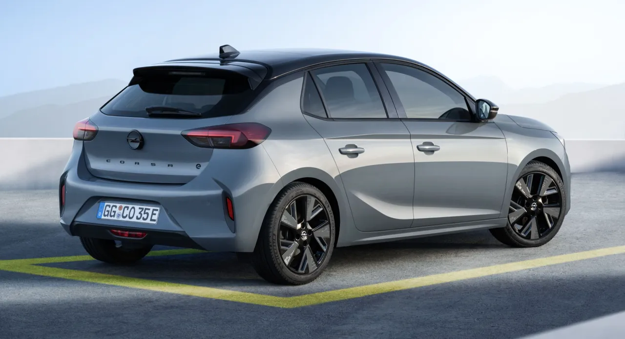 Mayıs ayı elektrikli otomobil fiyatları belli oldu! İşte en lüksünden en ucuzuna tüm modeller