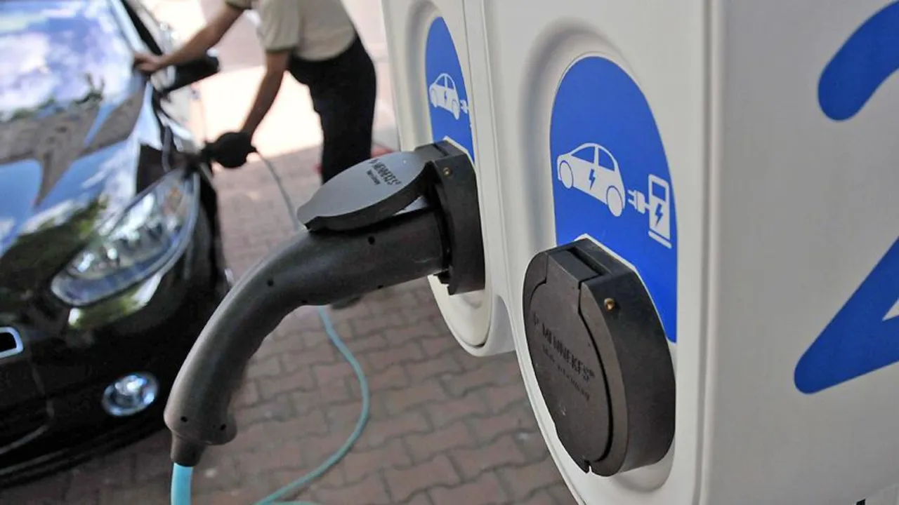 Mayıs ayı elektrikli otomobil fiyatları belli oldu! İşte en lüksünden en ucuzuna tüm modeller
