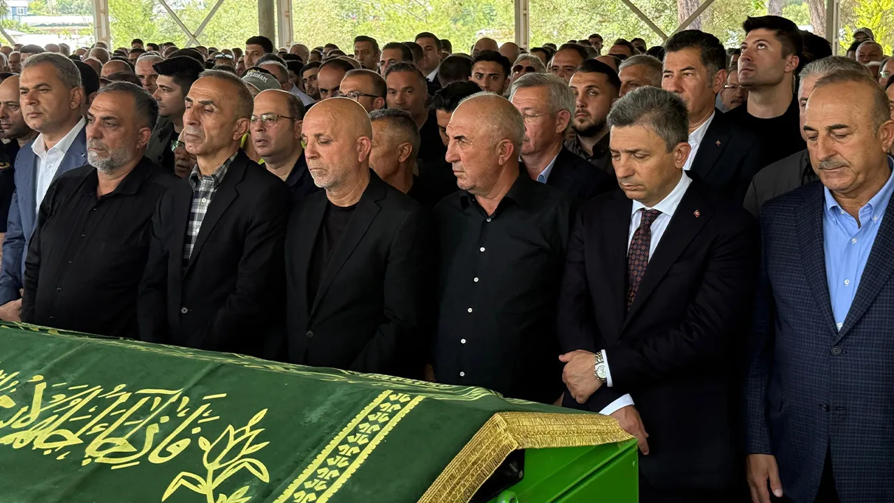 Mevlüt Çavuşoğlu'nun acı günü! Kardeşi son yolculuğuna uğurlandı