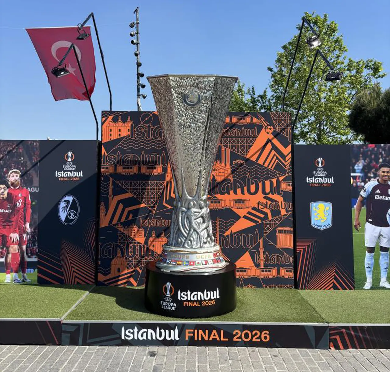 UEFA Avrupa Ligi kupası