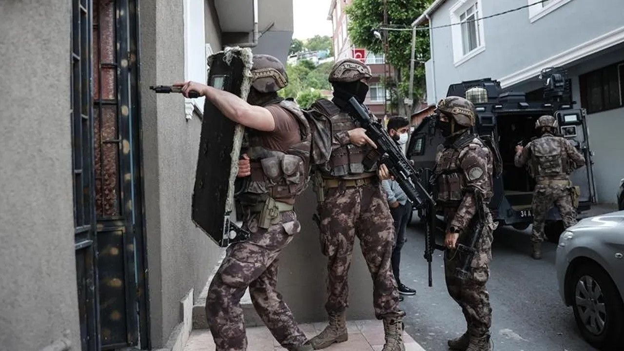 İstanbul merkezli 3 ilde terör örgütü DEAŞ'a operasyon: 110 kişi yakalandı