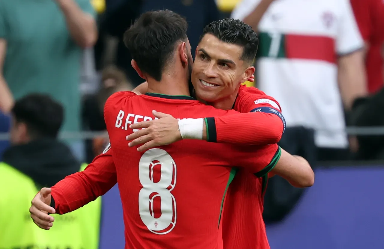 Bruno Fernandes - Cristiano Ronaldo
