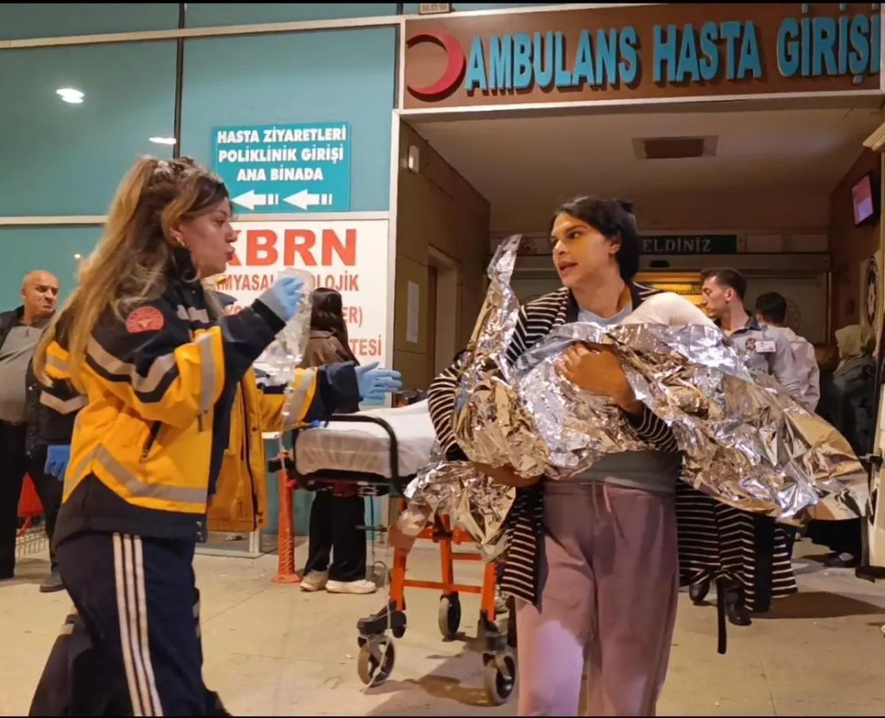 Bursa'da feci olay! 2 yaşındaki çocuk kaynar su dolu kovaya düştü