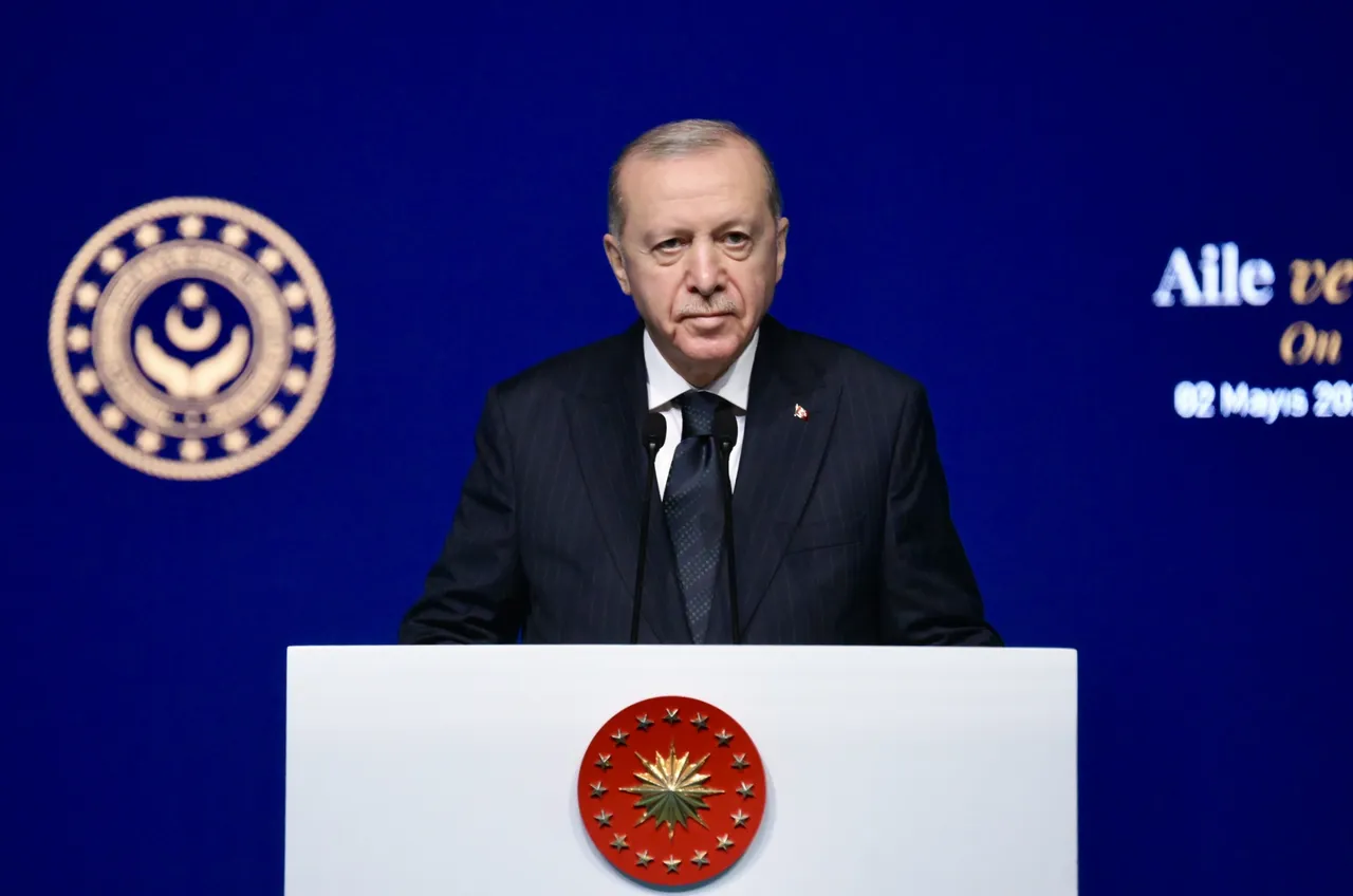 Cumhurbaşkanı Erdoğan 'Tedirgin edici' diyerek nüfus konusunda uyardı! İşte 5 maddelik yol haritası