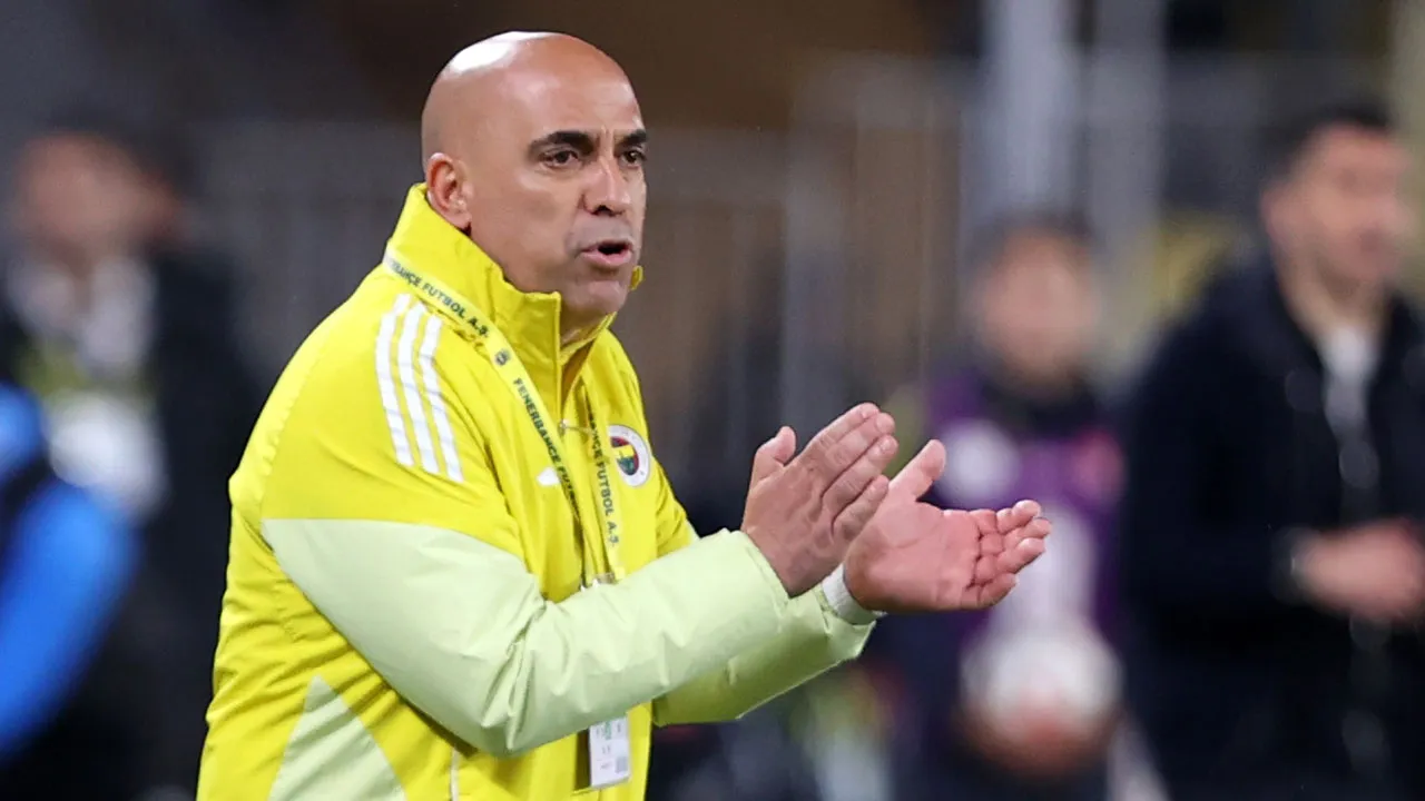 Fenerbahçe'de maç sonu yeni teknik direktör açıklaması