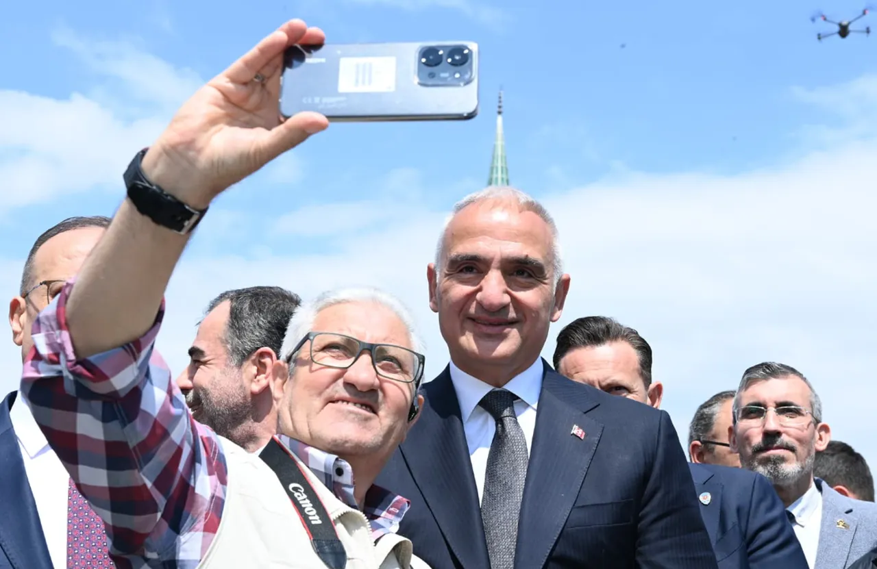 Nazilli’yi festival heyecanı sardı! Bakan Ersoy