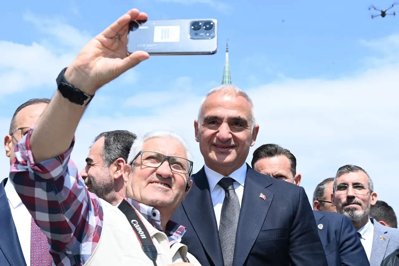 Nazilli’yi festival heyecanı sardı! Bakan Ersoy