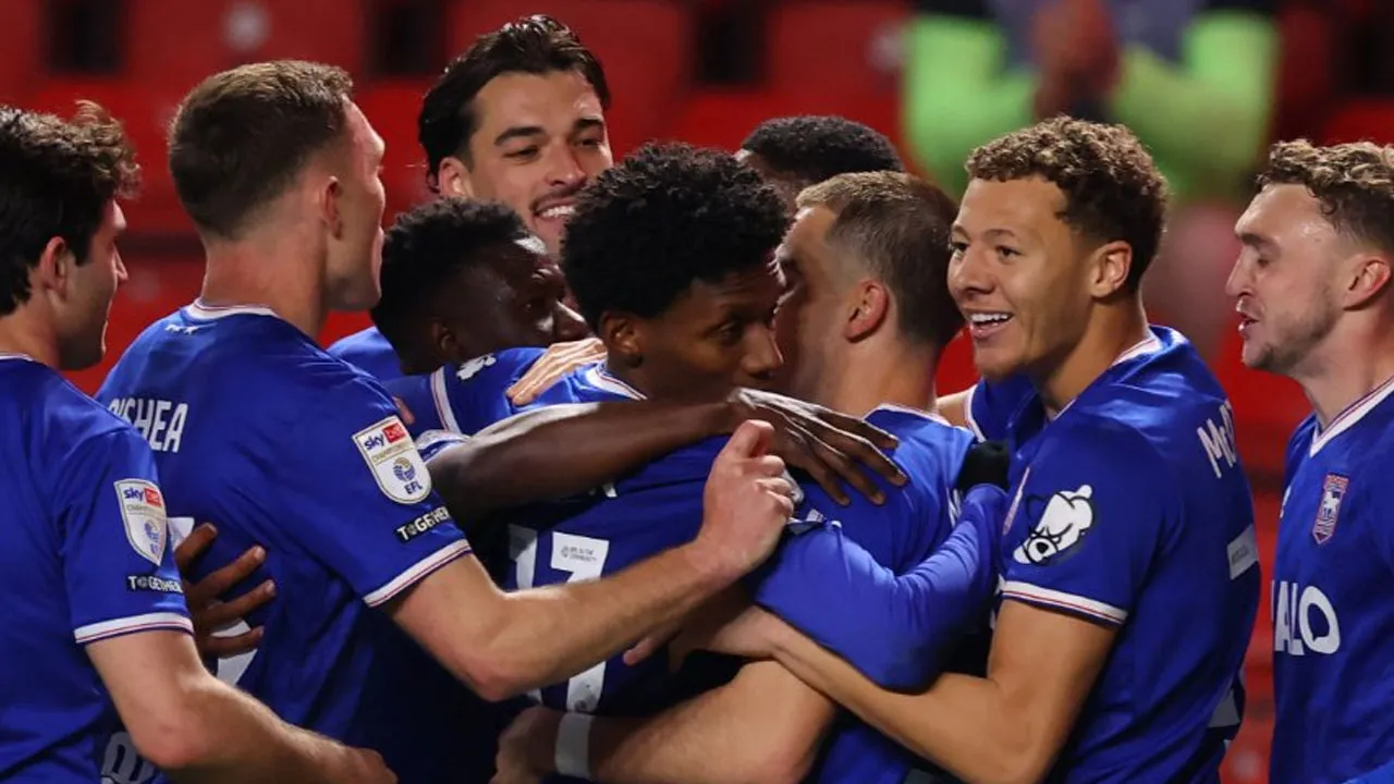 Premier Lig'e yükselen ikinci takım belli oldu!