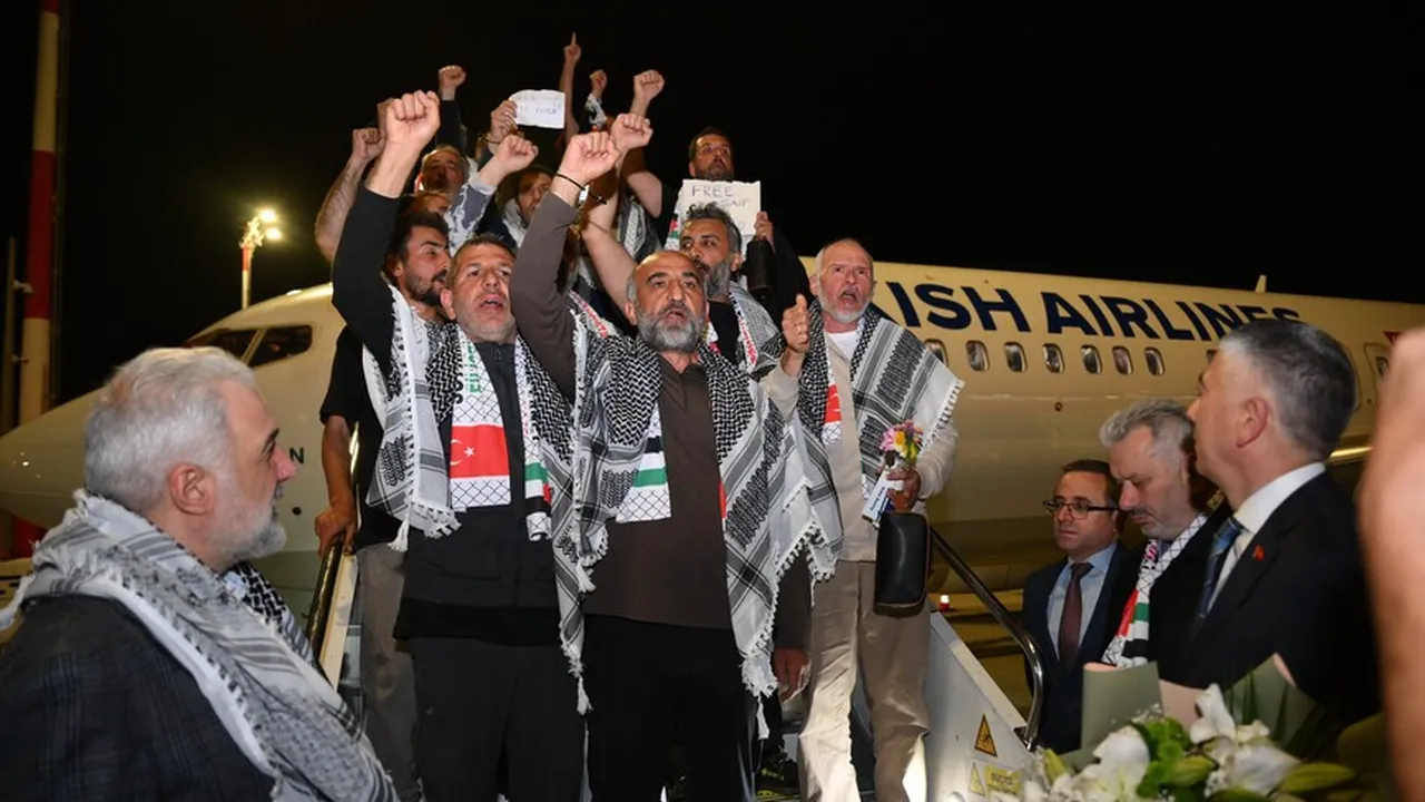 Yunan siyasetçiler Miçotakise Türkiyeyi örnek gösterdi: Bak, öğren ve mazlumun sesi ol