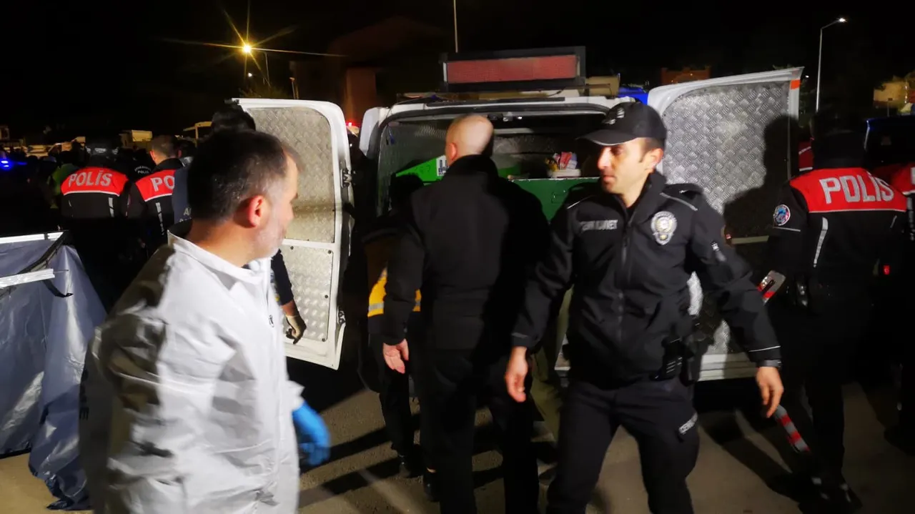 Cami önünde kanlı olay: Korkunç halde bulundu
