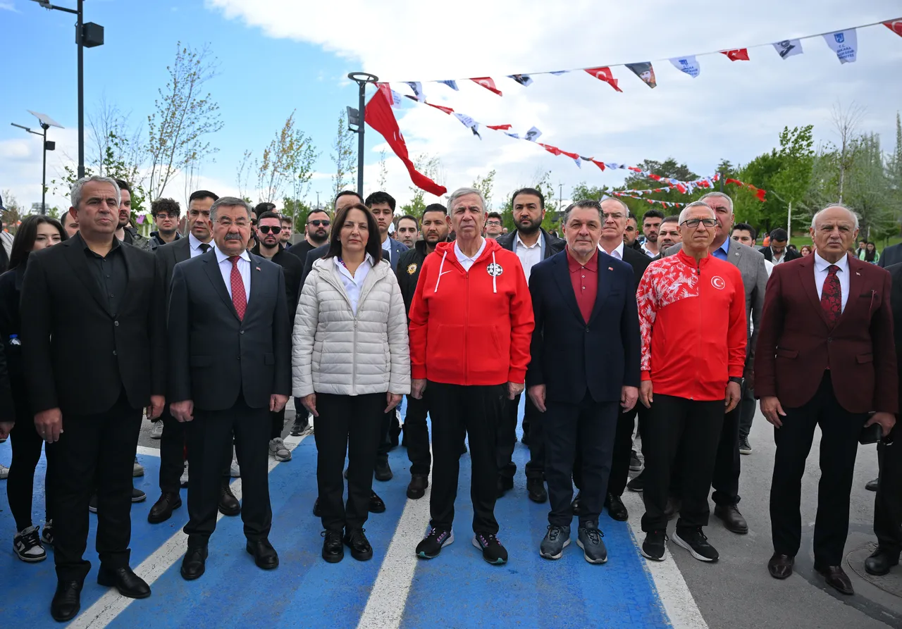 CHP’de İmamoğlu defteri kapanıyor! Cumhurbaşkanlığı adaylığı için ibre Mansur Yavaş'a döndü