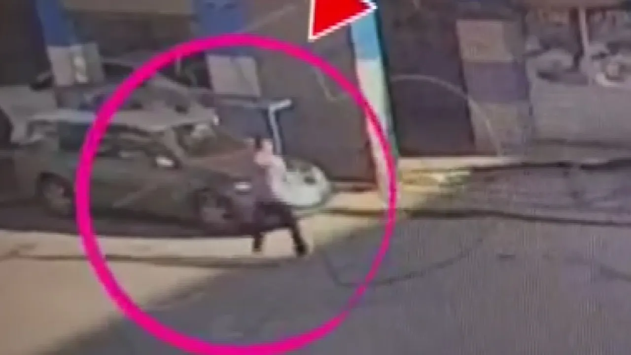 Gaziantep'te iş yerine pompalı saldırı! O anlar saniye saniye kamerada