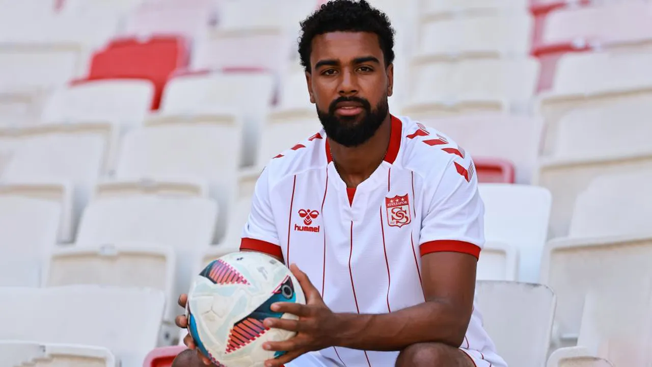 Göztepe, Noah Sonko Sundberg transferinde mutlu sona yakın